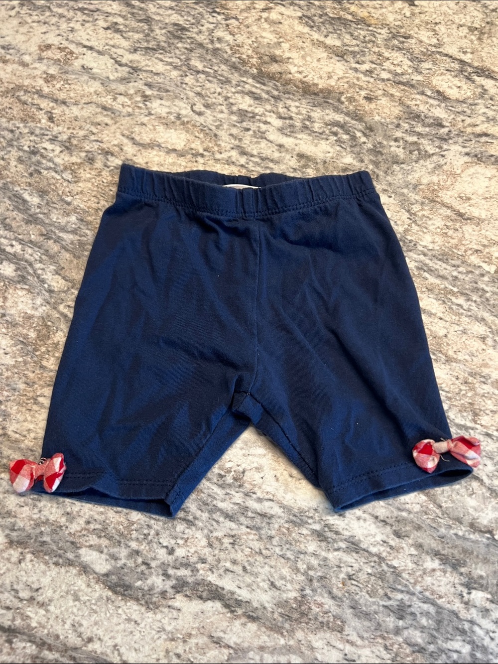 Nanette Kids Red Gingham Cupcake Applique Dress & Navy Shorts Set Preloved 3T - Picture 6 of 8